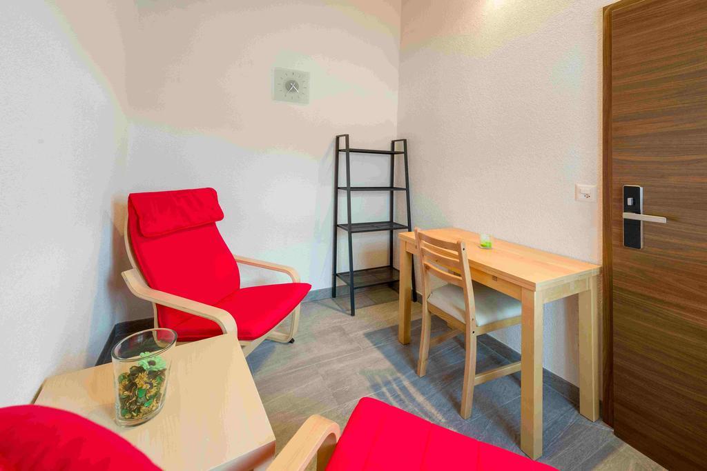 B&B Azapartments Lunic 格雷兴 外观 照片