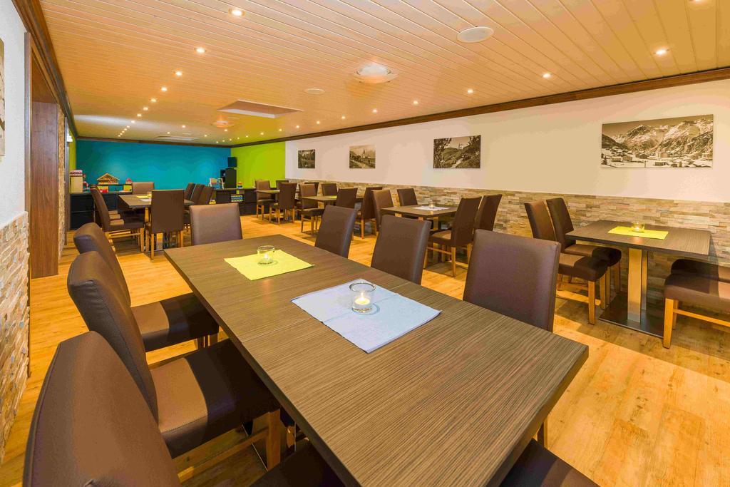 B&B Azapartments Lunic 格雷兴 外观 照片